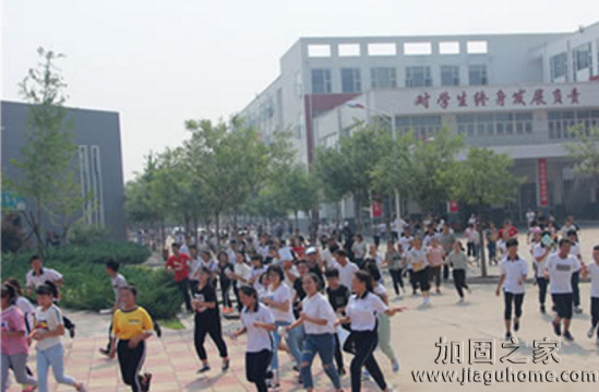 學(xué)校開展防震安全演練，引發(fā)學(xué)校建筑抗震加固的思考