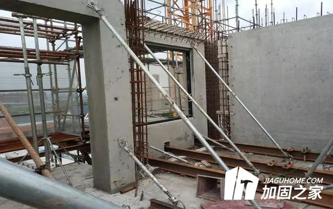 福建泉州賓館倒塌，建筑安全問(wèn)題不容忽視